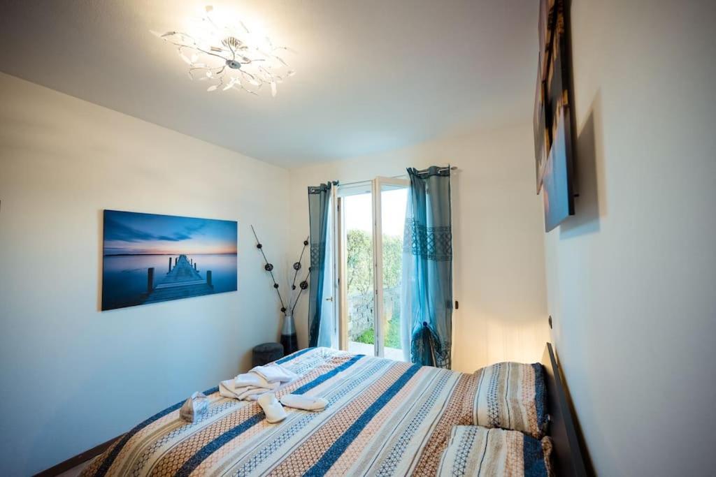 Oliva Apartment - Featuring A Private Garden And Access To A Pool Barcuzzi Exterior photo